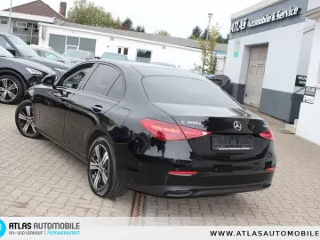 MERCEDES-BENZ C 300 e 4Matic Avantgarde LED=PANO=LEDER