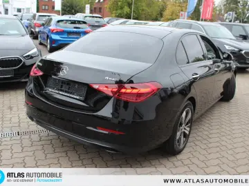MERCEDES-BENZ C 300 e 4Matic Avantgarde LED=PANO=LEDER