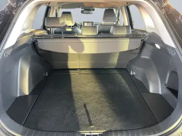 TOYOTA RAV 4 2.0 4x2 Team D  LED ACC CAM SHZ CarPlay PD