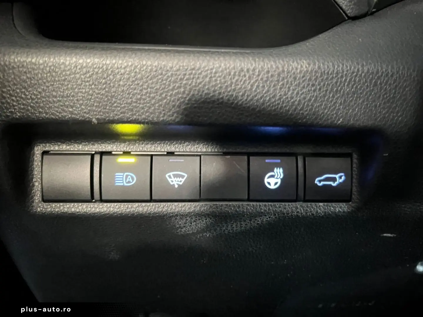 TOYOTA RAV 4 2.0 4x2 Team D  LED ACC CAM SHZ CarPlay PD