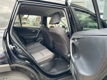 TOYOTA RAV4 2.5 Hybrid e-CVT LED Navi Kamera Alu Euro6d