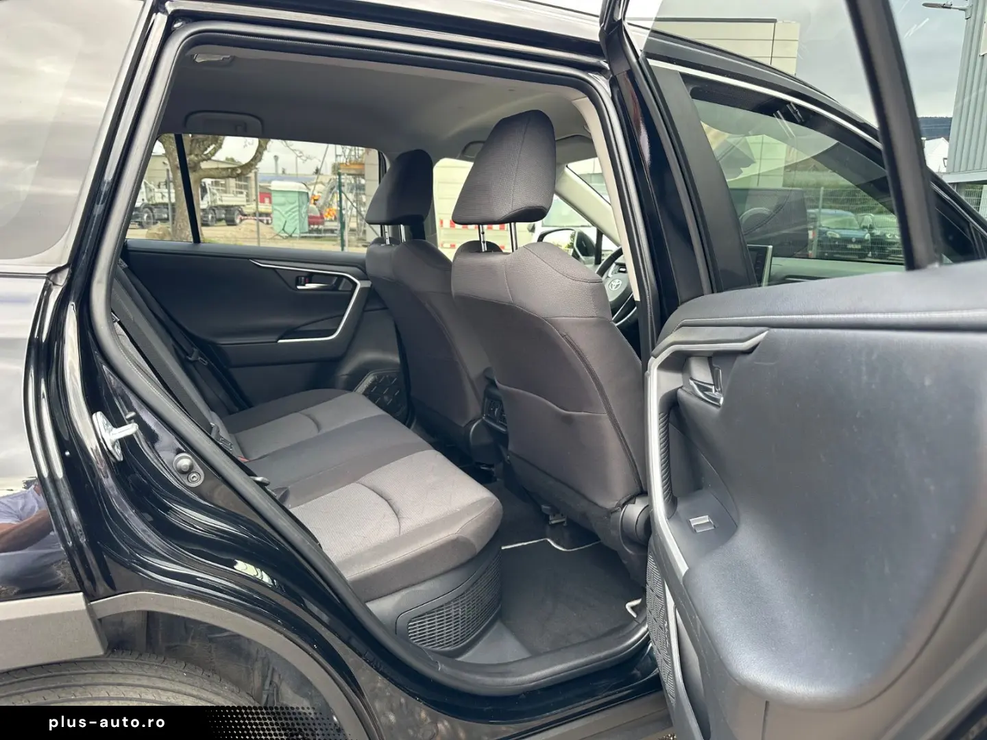 TOYOTA RAV4 2.5 Hybrid e-CVT LED Navi Kamera Alu Euro6d