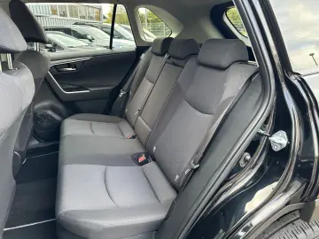 TOYOTA RAV4 2.5 Hybrid e-CVT LED Navi Kamera Alu Euro6d