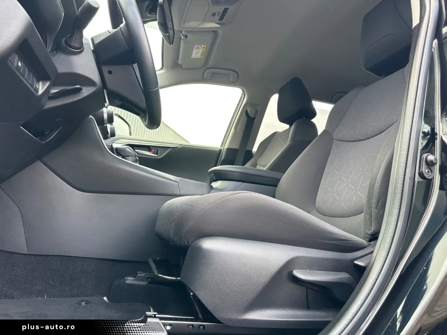 TOYOTA RAV4 2.5 Hybrid e-CVT LED Navi Kamera Alu Euro6d