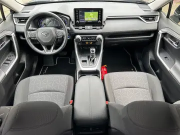 TOYOTA RAV4 2.5 Hybrid e-CVT LED Navi Kamera Alu Euro6d