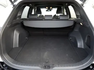 TOYOTA RAV 4 2.5 Hybrid Style Selection