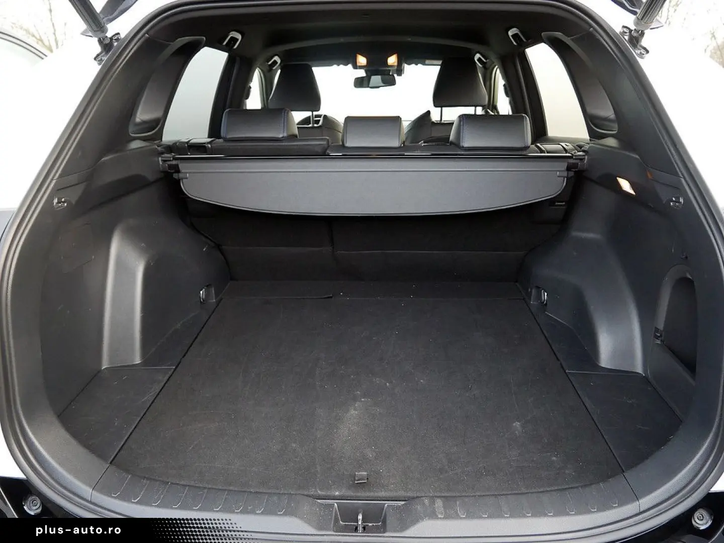 TOYOTA RAV 4 2.5 Hybrid Style Selection