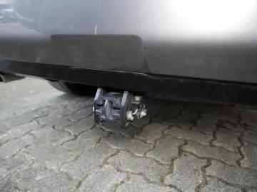 TOYOTA RAV 4 2.5 Hybrid Style Selection