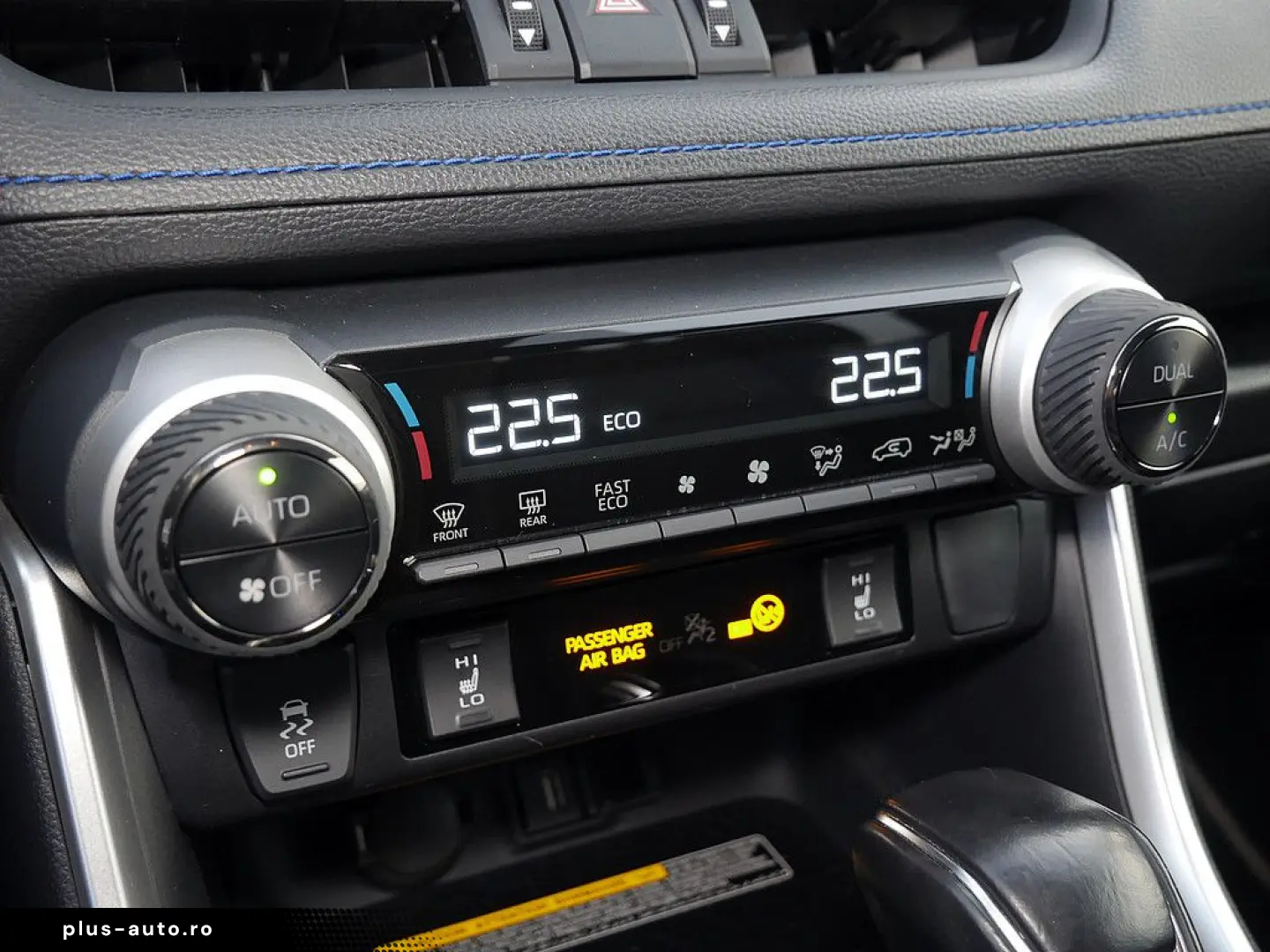 TOYOTA RAV 4 2.5 Hybrid Style Selection