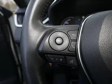 TOYOTA RAV 4 2.5 Hybrid Style Selection