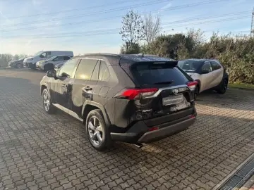 TOYOTA RAV 4 4x2 Team Deutschland