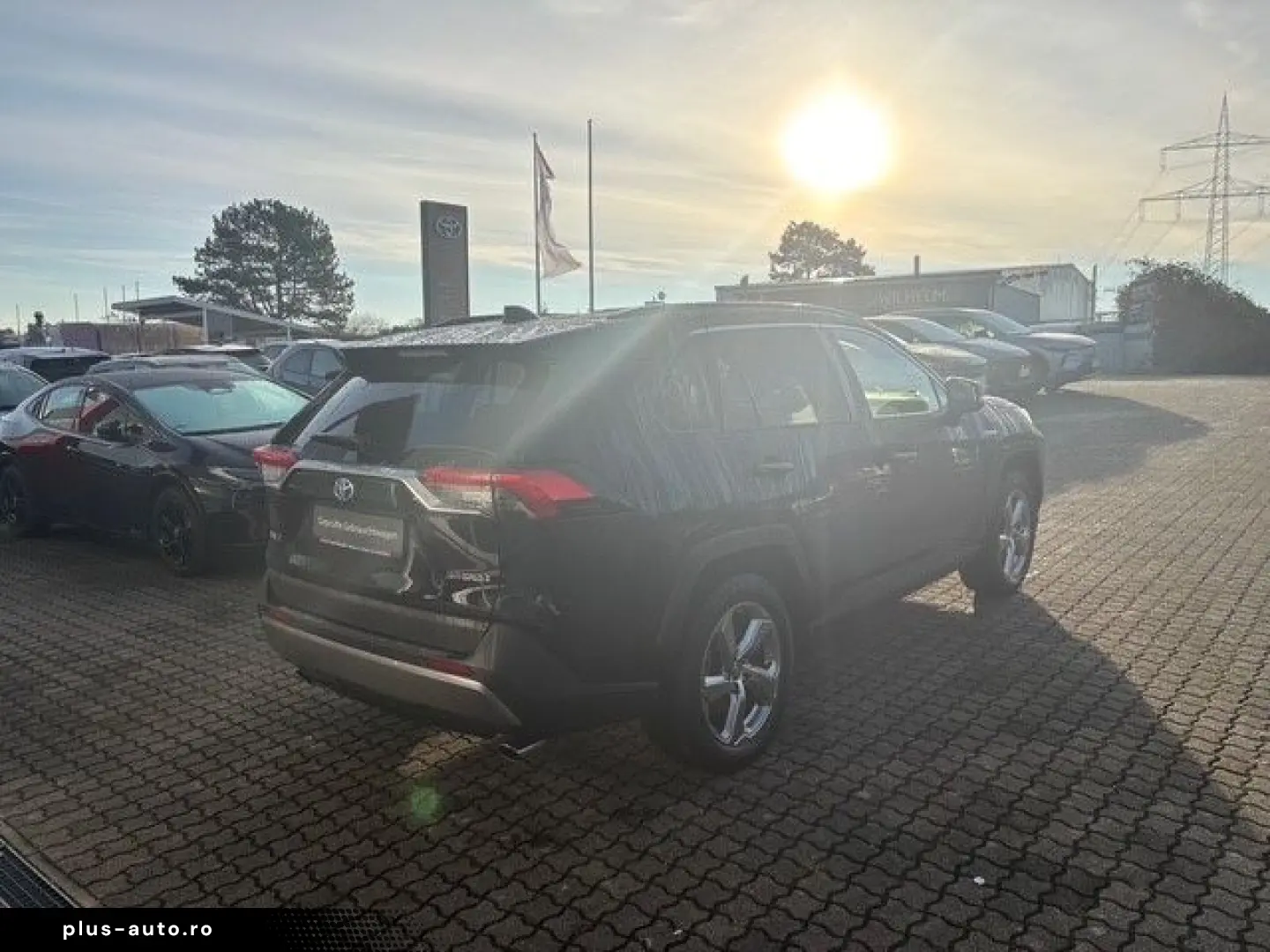 TOYOTA RAV 4 4x2 Team Deutschland