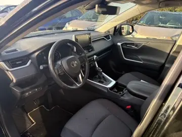 TOYOTA RAV 4 4x2 Team Deutschland