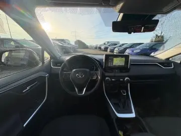 TOYOTA RAV 4 4x2 Team Deutschland