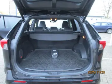 TOYOTA RAV4 2.5 Hybrid 4x2 Black Edition