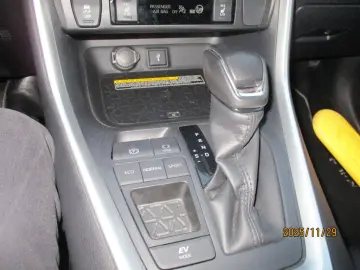 TOYOTA RAV4 2.5 Hybrid 4x2 Black Edition