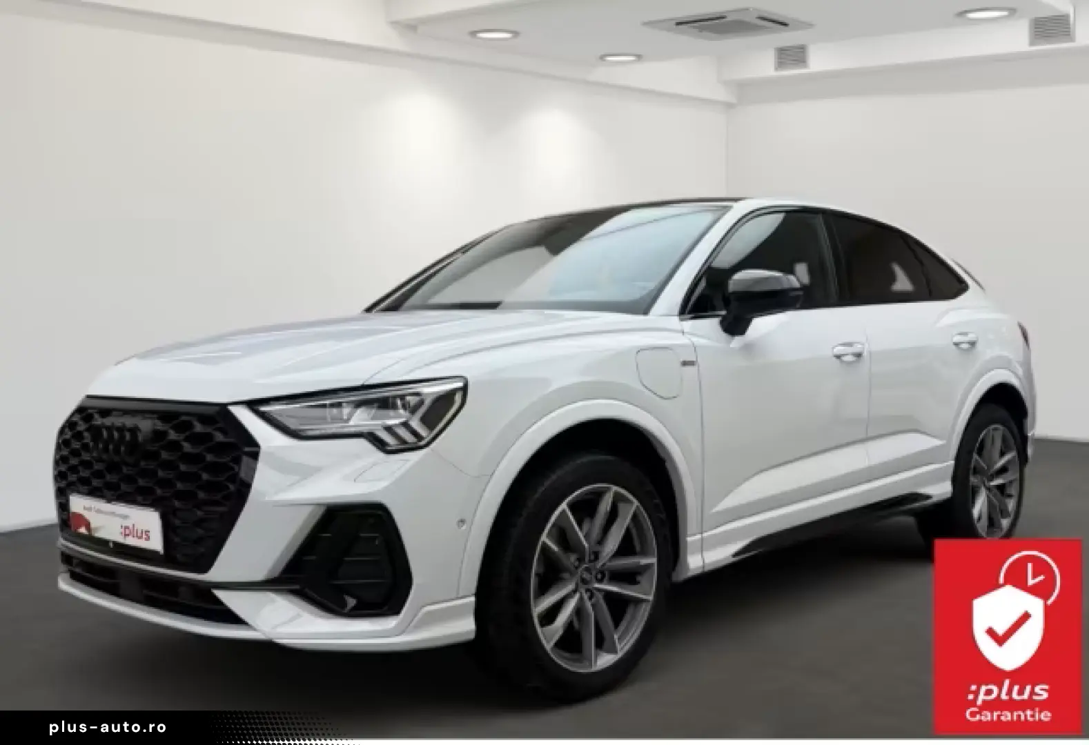 AUDI Q3 Sportback 45 TFSI e S-LINE ACC PANO RFK MATRI