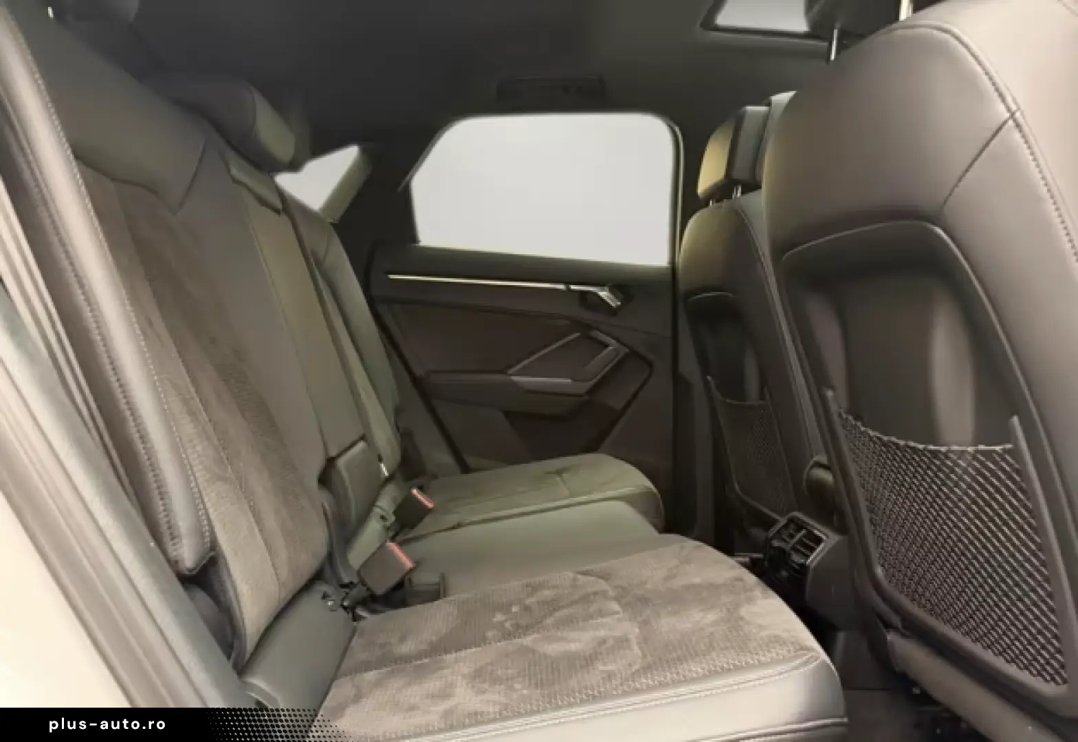 AUDI Q3 Sportback 45 TFSI e S-LINE ACC PANO RFK MATRI