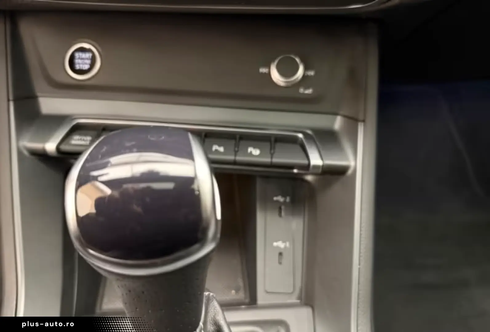 AUDI Q3 Sportback 45 TFSI e S-LINE ACC PANO RFK MATRI