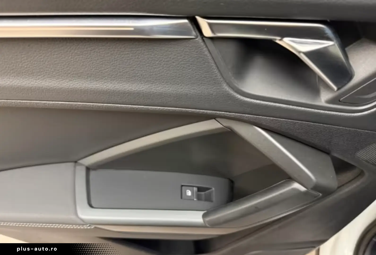 AUDI Q3 Sportback 45 TFSI e S-LINE ACC PANO RFK MATRI