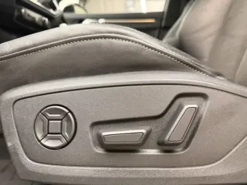 AUDI Q3 Sportback 45 TFSI e S-LINE ACC PANO RFK MATRI