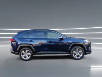 TOYOTA RAV4 2.5l Hybrid Team D  1.Hand