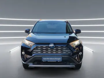 TOYOTA RAV4 2.5l Hybrid Team D  1.Hand