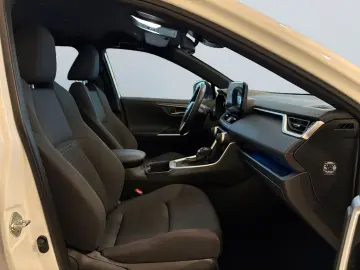 TOYOTA RAV 4 Plug-in Hybrid Comfort HUD SHZ Kamera ACC