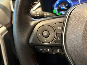 TOYOTA RAV 4 Plug-in Hybrid Comfort HUD SHZ Kamera ACC