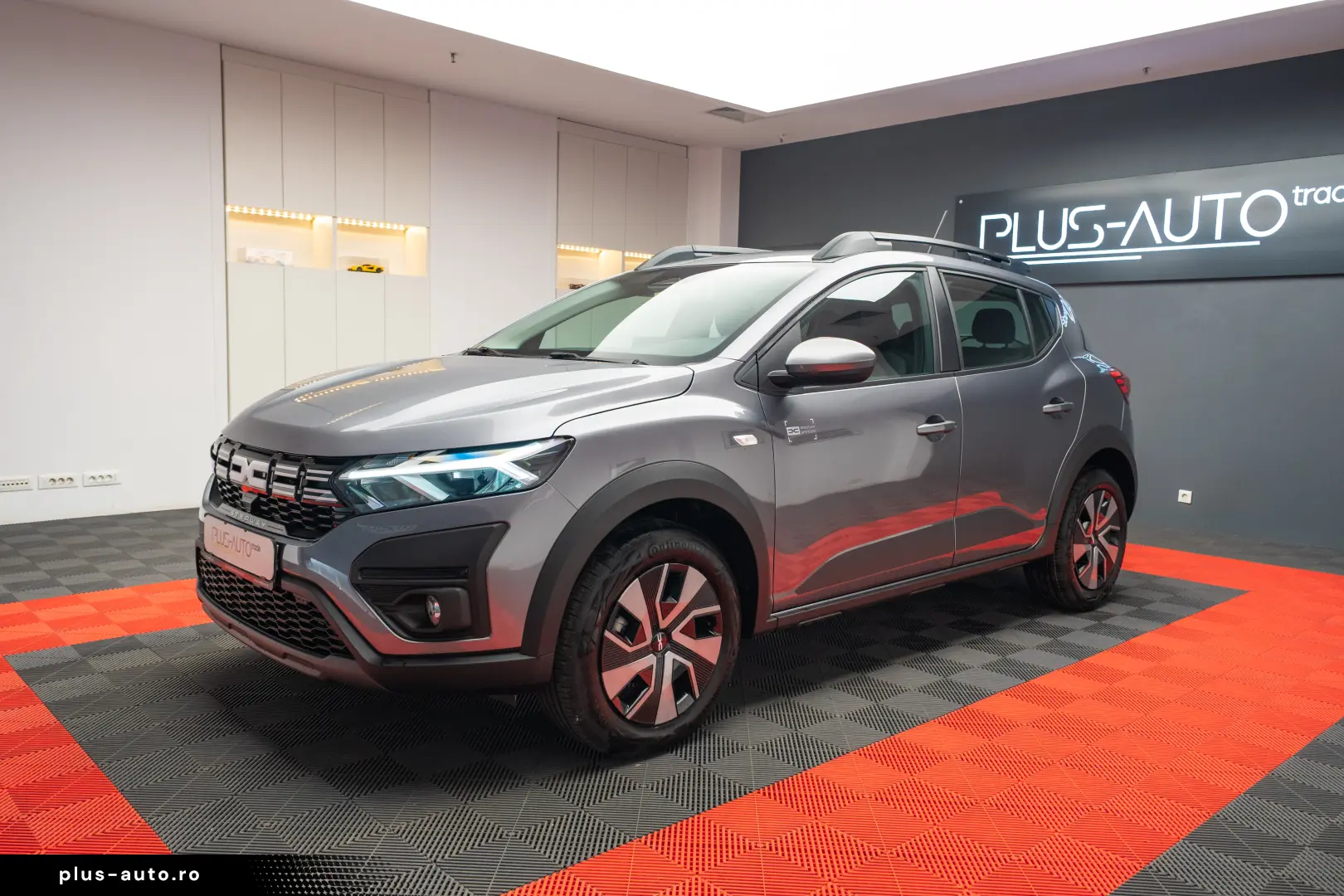 LEASING OPERATIONAL   CHIRIE LUNARA  355 EUR TVA INCLUS