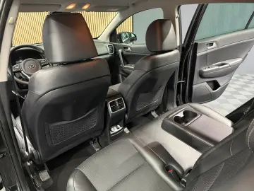 KIA Sportage 1.6 CRDI AWD DCT SPIRIT