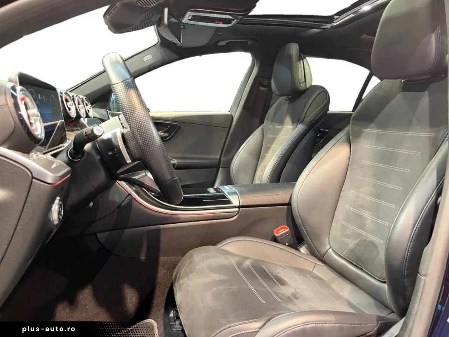 MERCEDES-BENZ C 300 4matic AMG AMG MBUX Night Pano