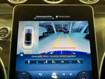 MERCEDES-BENZ C 300 4matic AMG AMG MBUX Night Pano