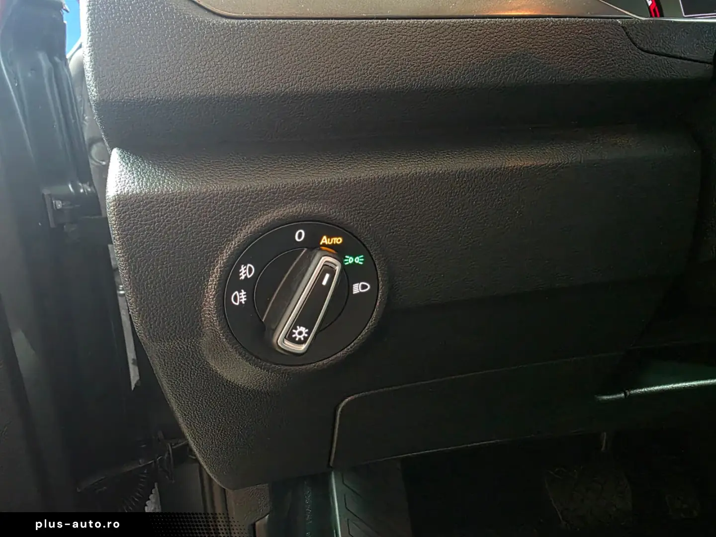 VOLKSWAGEN T ROC 1.5TSI 150CP DSG DESIGN 2021