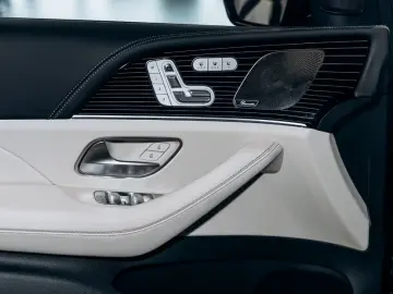 Mercedes-Benz GLS 63 AMG