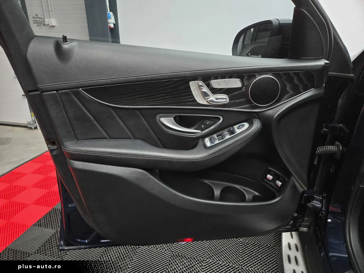 Mercedes-Benz GLC Coupe 250d AMG-Line 204CP 4Matic