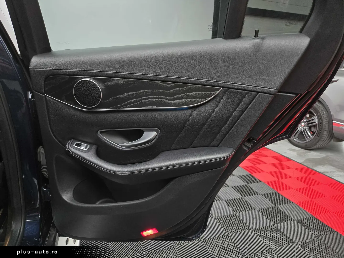 Mercedes-Benz GLC Coupe 250d AMG-Line 204CP 4Matic