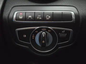 Mercedes-Benz GLC Coupe 250d AMG-Line 204CP 4Matic