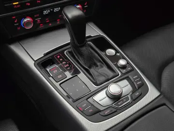 Audi A7 3.0 V6 TDI 272CP Quattro