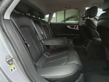 Audi A7 3.0 V6 TDI 272CP Quattro