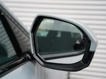 BMW 520d xDrive M Sport ICONIC 360 HUD MEMO H&K KEY