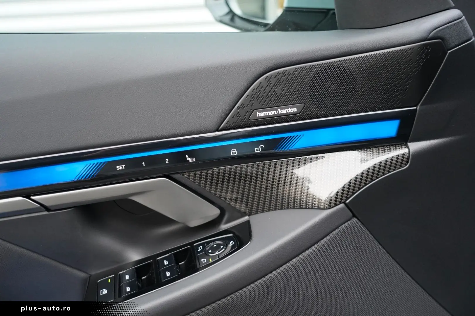 BMW 520d xDrive M Sport ICONIC 360 HUD MEMO H&K KEY