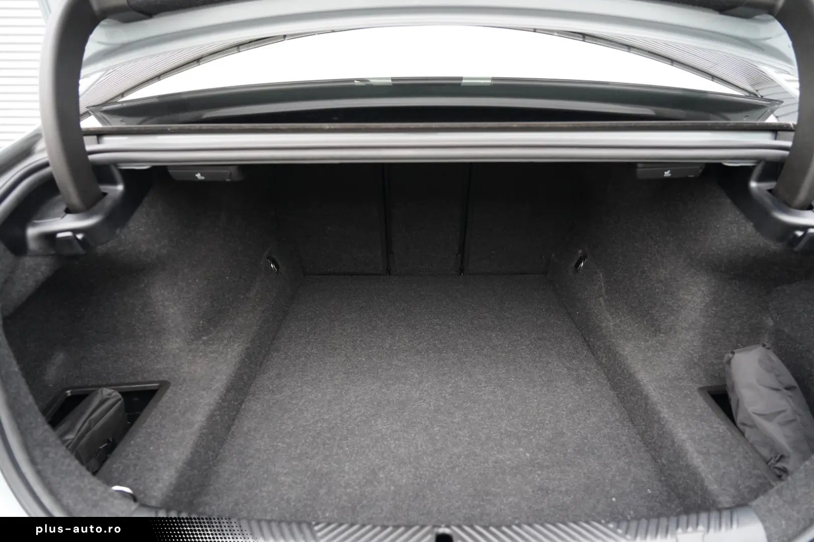 BMW 520d xDrive M Sport ICONIC 360 HUD MEMO H&K KEY