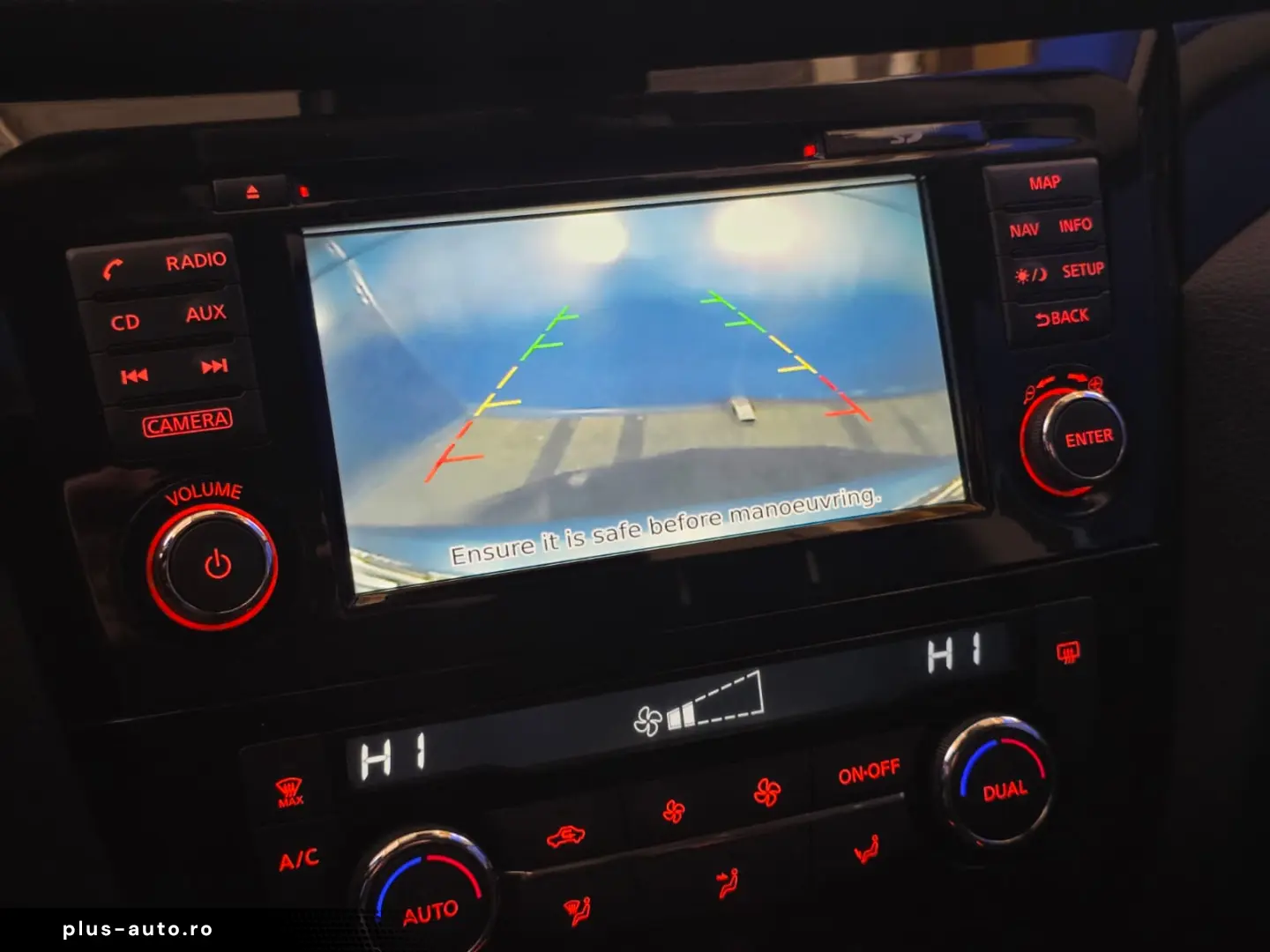 NISSAN QASHQAI ACENTA 1.2i 116CP 2017