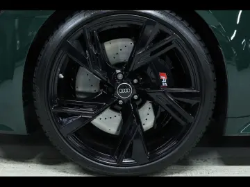 AUDI RS6 AVANT PERFORMANCE INDIVIDUAL GOODWOOD GREEN