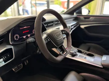 AUDI RS6 quattro ABT Daytona matt B&O Mwst ausw.