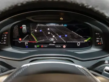 AUDI RS 6 Avant TFSI quattro HUD Pano Keramik 305km h