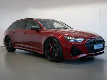 AUDI RS 6 Avant performance tiptr. MATRIX AHK PANO HE