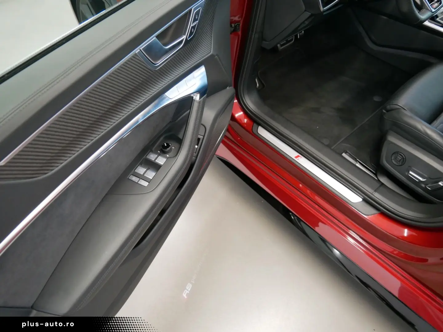 AUDI RS 6 Avant performance tiptr. MATRIX AHK PANO HE