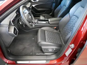 AUDI RS 6 Avant performance tiptr. MATRIX AHK PANO HE